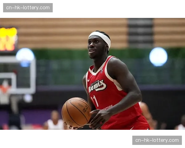 开拓者双向合同球员西索科转为正式NBA合同，用防守征服球队