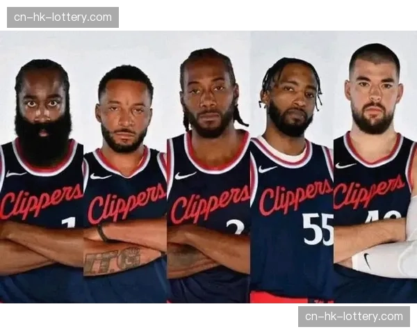 分析：快船不敌鹈鹕，祖巴茨被挡拆针对暴露防守短板，球队五小阵容使用时间创新高。