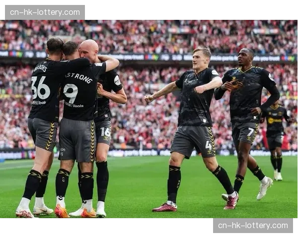 英冠升级附加赛席位预测，利兹联与伊普斯维奇形势占优